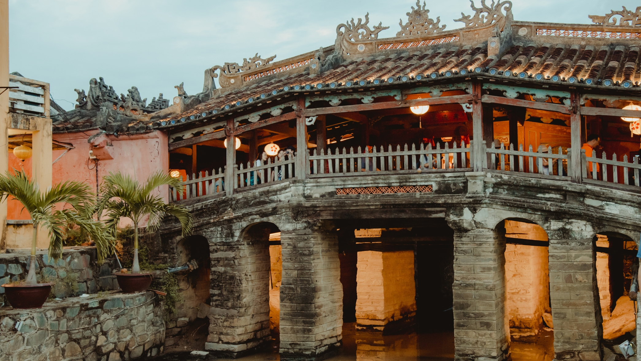 Hoi An Ancient Walking Town Private Car Transfer