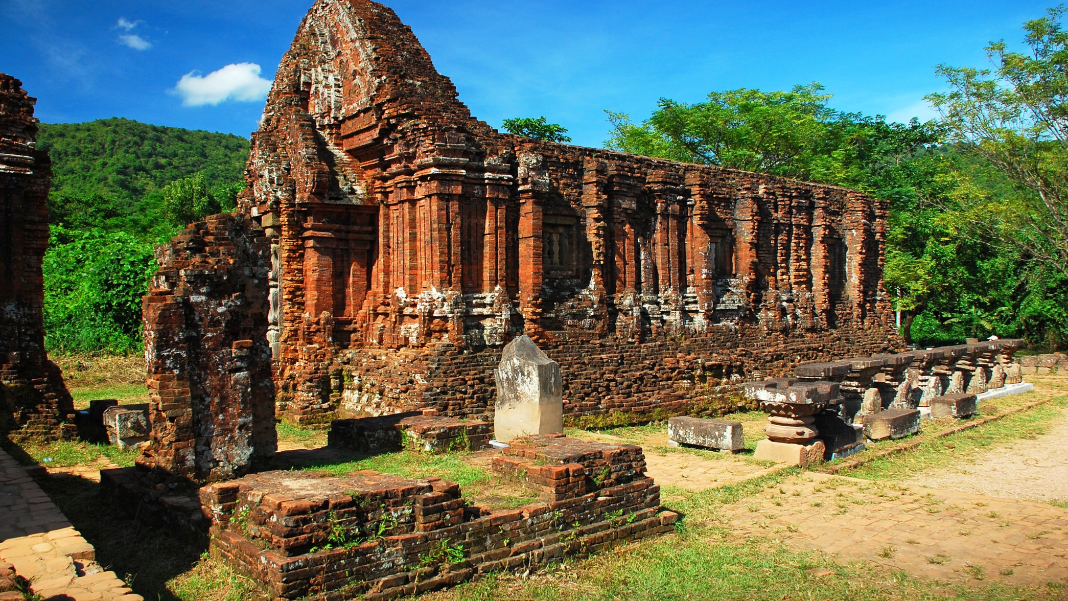 My Son Sanctuary Champa Ruins Tour Private Car
